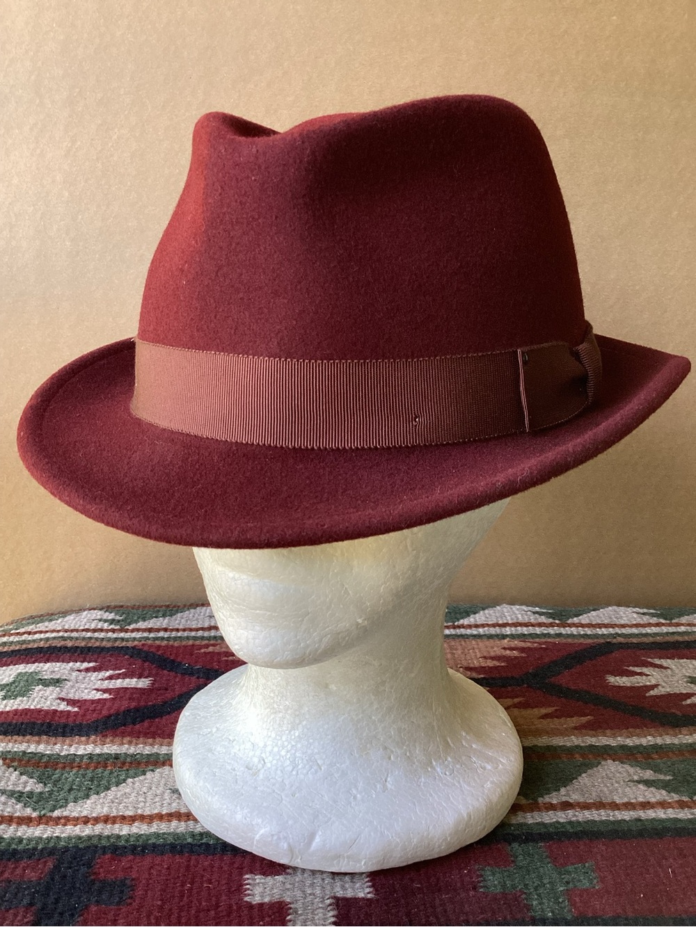 Bailey of Hollywood Wynn Lite felt Fedora Hat
